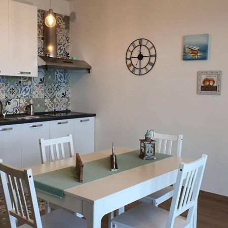 Il Mare In Casa - Appartamento Al Mare In Puglia Монополи Екстериор снимка