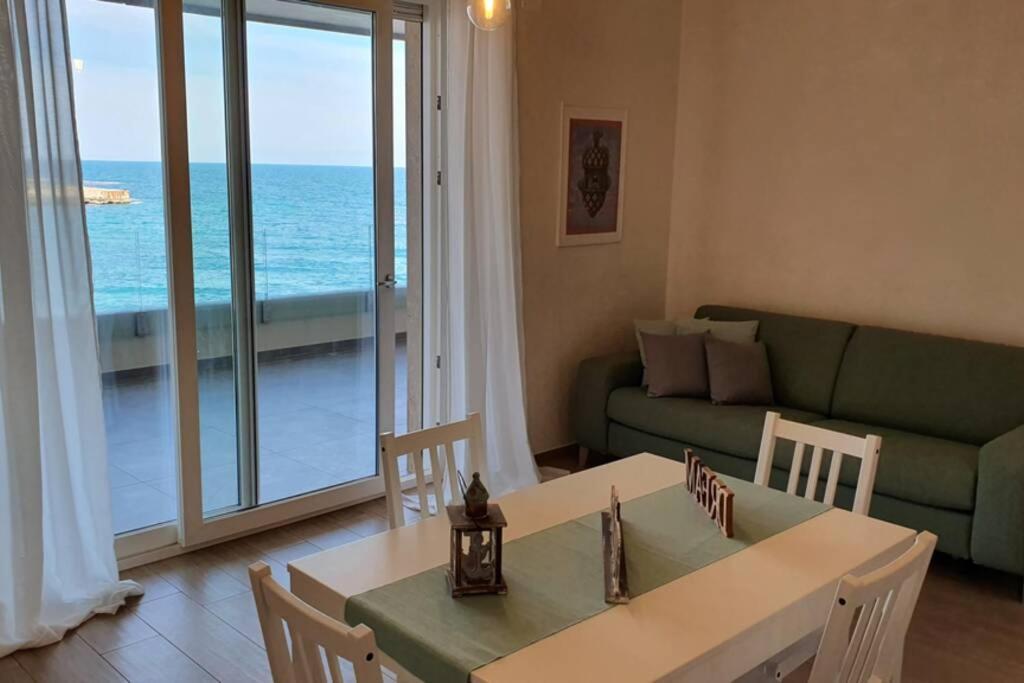 Il Mare In Casa - Appartamento Al Mare In Puglia Монополи Екстериор снимка