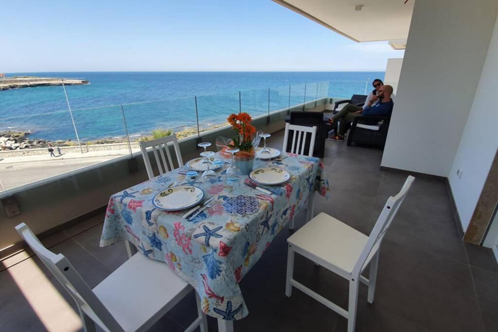 Il Mare In Casa - Appartamento Al Mare In Puglia Монополи Екстериор снимка