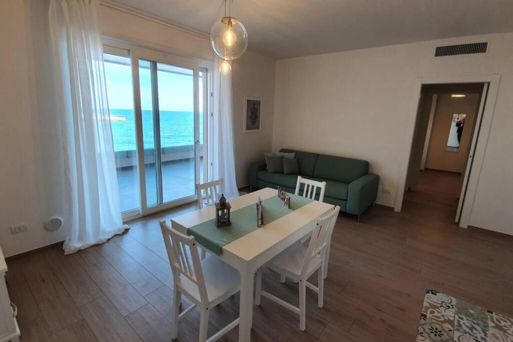 Il Mare In Casa - Appartamento Al Mare In Puglia Монополи Екстериор снимка